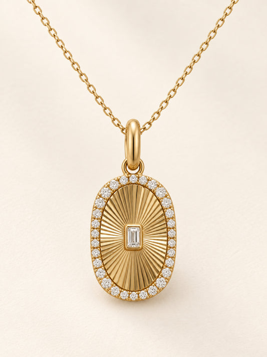 Oval Pendant Diamond Necklace in 18k Yellow Gold