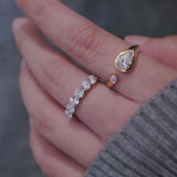 Round Brilliant Six Stone Diamond Wedding Ring in 18k White Gold